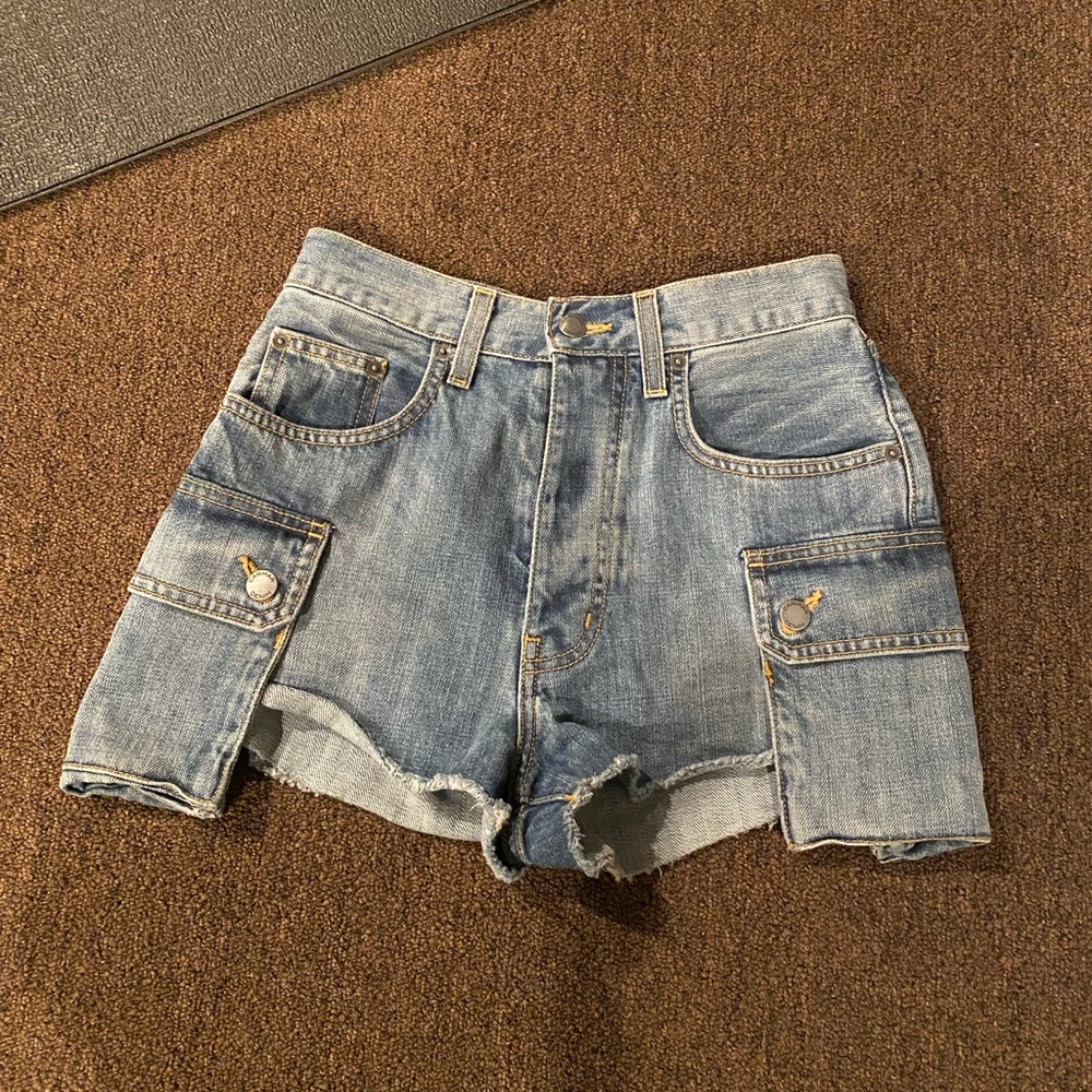 Carmar cargo pocket denim shorts